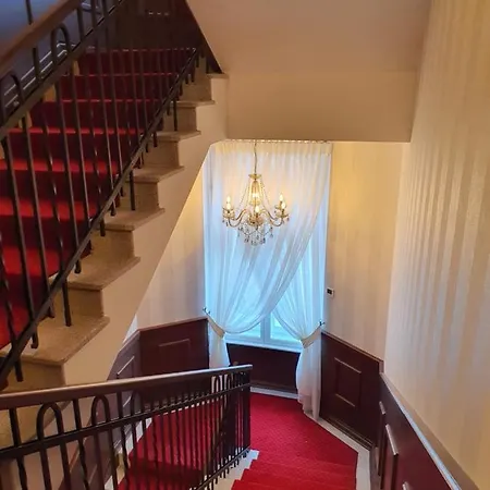 Aparthotel Samokres Sa Bazenom