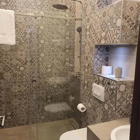 Aparthotel Samokres Sa Bazenom